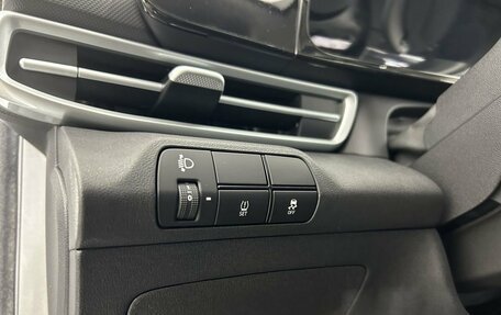 Hyundai Elantra, 2024 год, 2 620 000 рублей, 9 фотография