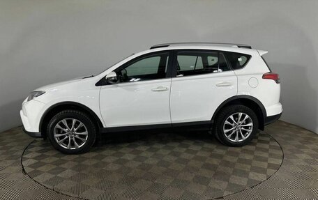 Toyota RAV4, 2017 год, 2 400 000 рублей, 5 фотография
