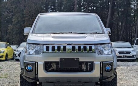 Mitsubishi Delica D:5 I, 2017 год, 2 375 000 рублей, 2 фотография