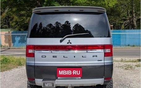 Mitsubishi Delica D:5 I, 2017 год, 2 375 000 рублей, 6 фотография