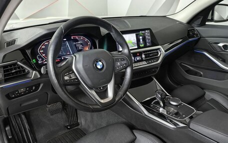 BMW 3 серия, 2021 год, 3 450 000 рублей, 10 фотография