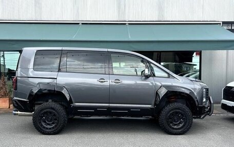 Mitsubishi Delica D:5 I, 2022 год, 2 820 000 рублей, 5 фотография