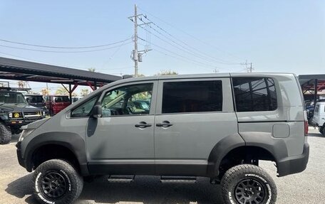 Mitsubishi Delica D:5 I, 2015 год, 2 330 000 рублей, 8 фотография