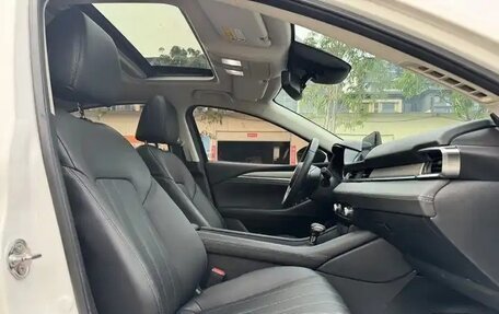 Mazda 6, 2021 год, 1 990 000 рублей, 13 фотография