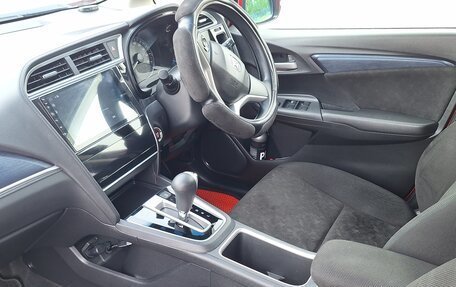 Honda Shuttle II, 2015 год, 1 350 000 рублей, 13 фотография