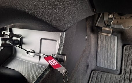 Honda Shuttle II, 2015 год, 1 350 000 рублей, 20 фотография