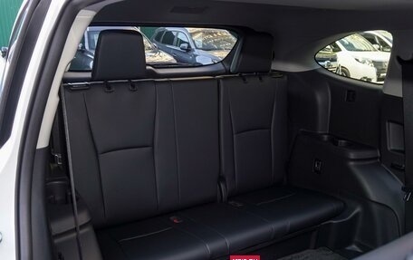 Toyota Highlander, 2025 год, 5 630 000 рублей, 9 фотография