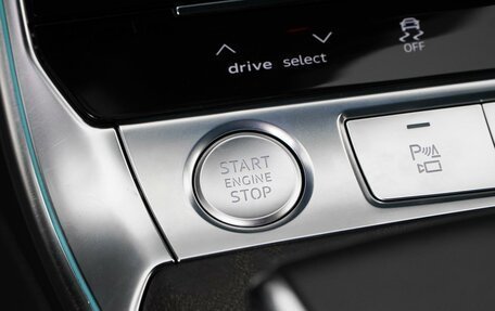 Audi A6, 2020 год, 5 050 000 рублей, 16 фотография