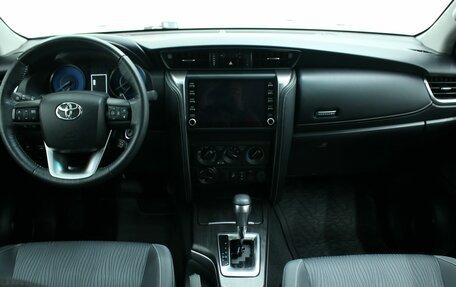 Toyota Fortuner II, 2021 год, 4 195 000 рублей, 15 фотография
