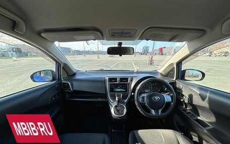 Toyota Ractis II, 2011 год, 650 000 рублей, 3 фотография