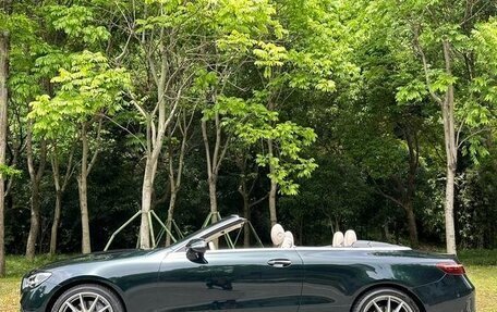 Mercedes-Benz E-Класс, 2022 год, 6 038 333 рублей, 2 фотография