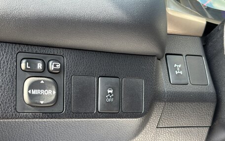 Toyota RAV4, 2014 год, 1 850 000 рублей, 12 фотография