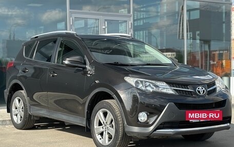 Toyota RAV4, 2014 год, 1 850 000 рублей, 3 фотография
