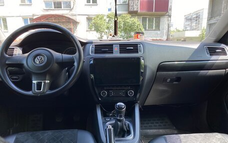 Volkswagen Jetta VI, 2012 год, 1 650 000 рублей, 6 фотография