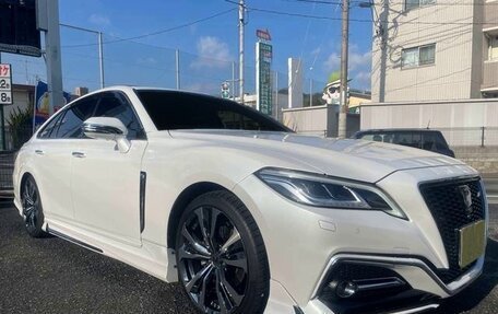 Toyota Crown, 2021 год, 2 920 000 рублей, 3 фотография