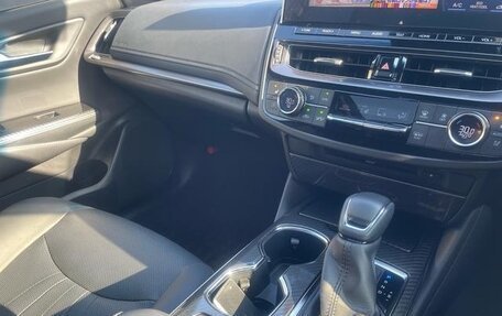 Toyota Crown, 2021 год, 2 920 000 рублей, 22 фотография