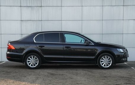Skoda Superb III рестайлинг, 2014 год, 1 540 000 рублей, 5 фотография