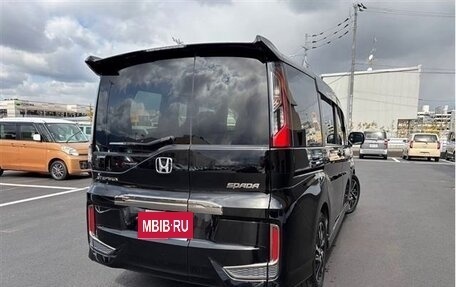 Honda Stepwgn IV, 2021 год, 1 893 000 рублей, 4 фотография