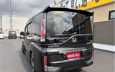Honda Stepwgn IV, 2021 год, 1 893 000 рублей, 6 фотография