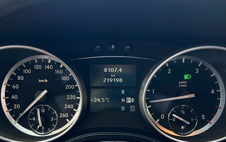 Mercedes-Benz GL-Класс, 2012 год, 2 100 000 рублей, 13 фотография