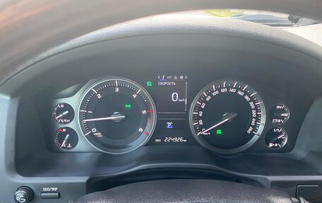 Toyota Land Cruiser 200, 2018 год, 6 200 000 рублей, 15 фотография