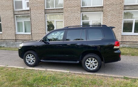 Toyota Land Cruiser 200, 2018 год, 6 200 000 рублей, 6 фотография