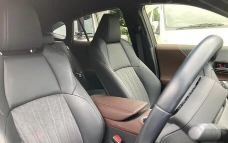 Toyota Harrier, 2022 год, 2 498 000 рублей, 13 фотография