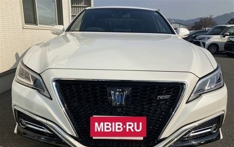 Toyota Crown, 2021 год, 2 470 000 рублей, 2 фотография