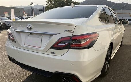 Toyota Crown, 2021 год, 2 470 000 рублей, 6 фотография