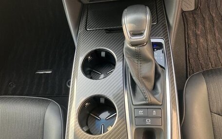 Toyota Crown, 2021 год, 2 470 000 рублей, 15 фотография