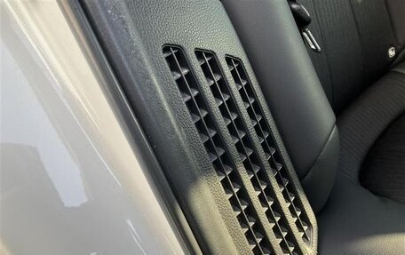 Toyota Crown, 2021 год, 2 470 000 рублей, 23 фотография