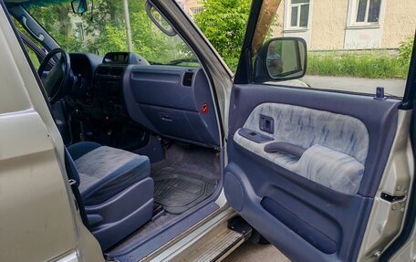 Toyota Land Cruiser Prado 90 рестайлинг, 1999 год, 990 000 рублей, 7 фотография