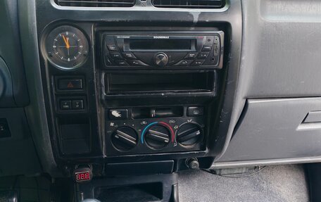 Toyota Land Cruiser Prado 90 рестайлинг, 1999 год, 990 000 рублей, 14 фотография