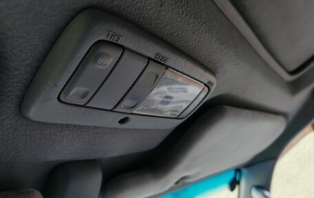 Toyota Land Cruiser Prado 90 рестайлинг, 1999 год, 990 000 рублей, 17 фотография