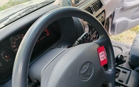 Toyota Land Cruiser Prado 90 рестайлинг, 1999 год, 990 000 рублей, 13 фотография