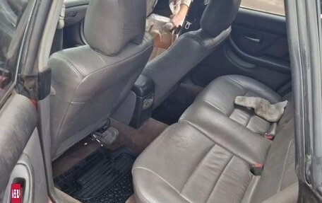 Subaru Legacy III, 1999 год, 440 000 рублей, 2 фотография