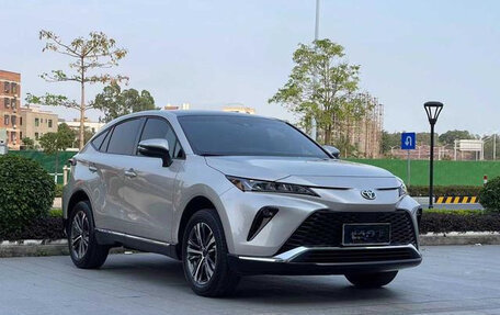 Toyota Venza, 2022 год, 2 780 446 рублей, 3 фотография