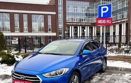 Hyundai Elantra VI рестайлинг, 2018 год, 1 700 000 рублей, 6 фотография