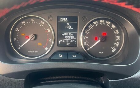Skoda Rapid I, 2014 год, 870 000 рублей, 8 фотография