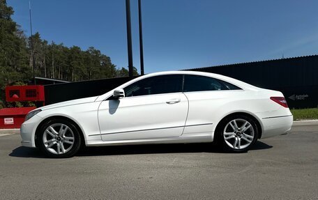 Mercedes-Benz E-Класс, 2013 год, 2 000 000 рублей, 6 фотография
