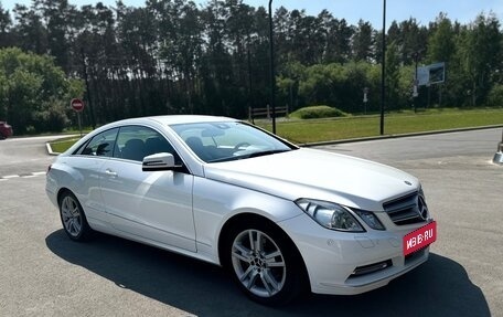 Mercedes-Benz E-Класс, 2013 год, 2 000 000 рублей, 10 фотография