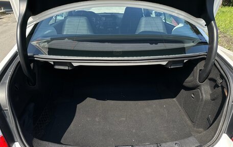 Mercedes-Benz E-Класс, 2013 год, 2 000 000 рублей, 18 фотография