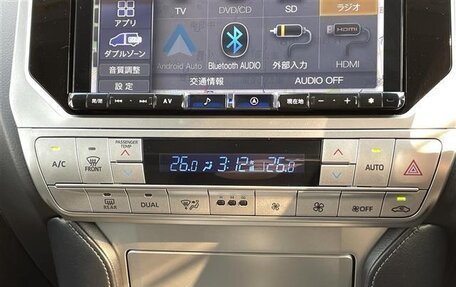 Toyota Land Cruiser Prado 150 рестайлинг 2, 2021 год, 3 835 000 рублей, 16 фотография