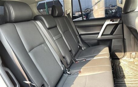 Toyota Land Cruiser Prado 150 рестайлинг 2, 2021 год, 3 835 000 рублей, 27 фотография