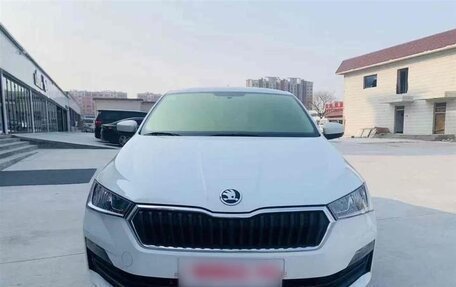 Skoda Rapid II, 2021 год, 1 200 000 рублей, 2 фотография