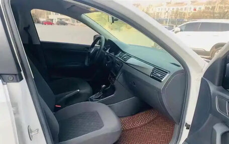 Skoda Rapid II, 2021 год, 1 200 000 рублей, 9 фотография