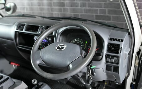 Mazda Bongo IV, 2015 год, 1 500 000 рублей, 9 фотография