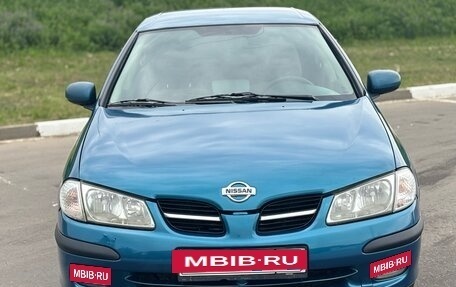 Nissan Almera, 2001 год, 305 000 рублей, 2 фотография