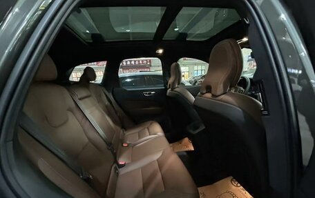 Volvo XC60 II, 2020 год, 2 915 400 рублей, 5 фотография