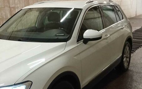 Volkswagen Tiguan II, 2017 год, 2 200 000 рублей, 7 фотография